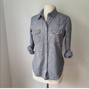 Levi’s gingham check bottom up. Medium